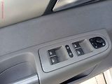 Seat Alhambra (2011) 2.0 TDi 4x4, Style, navi - náhled 16