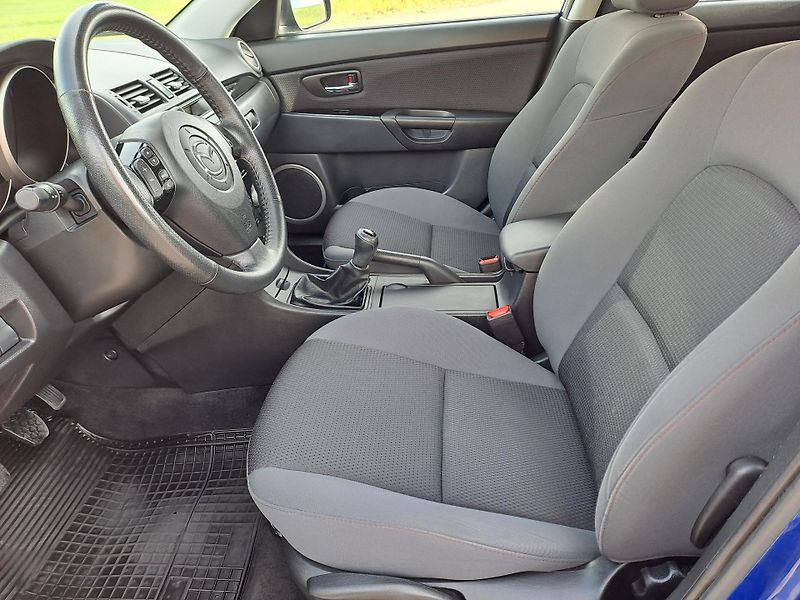 Mazda 3 (2009) 1.4i DOLOŽENÉ KM, 2 x KOLA - fotka 10 z 34