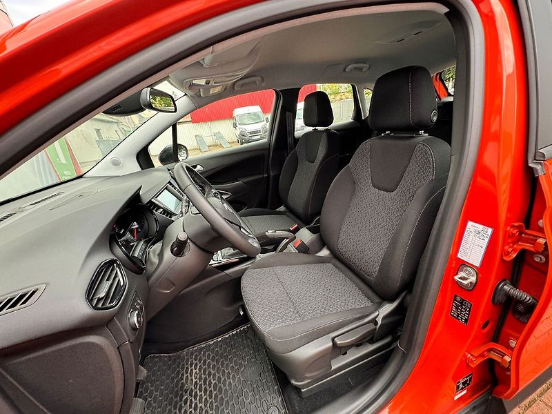 Opel Crossland X 1.2 Turbo, ČR, Serviska - fotka 14 z 26