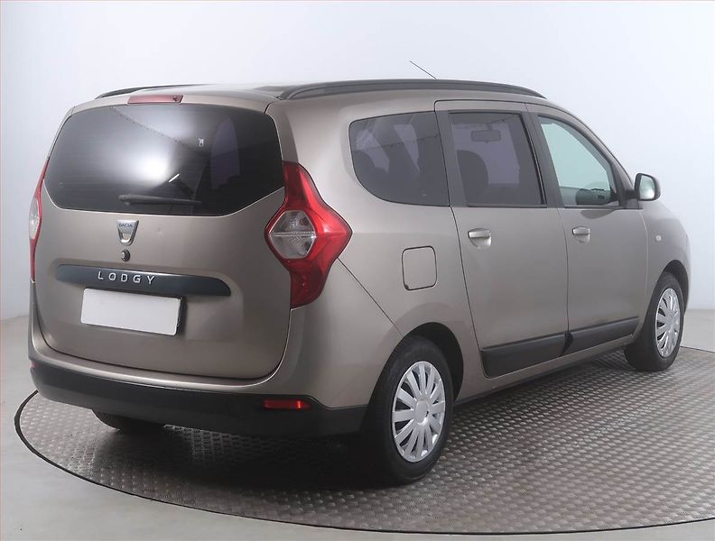 Dacia Lodgy (2012) 1.6 8V - fotka 5 z 14