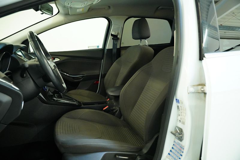 Ford Focus - fotka 12 z 26