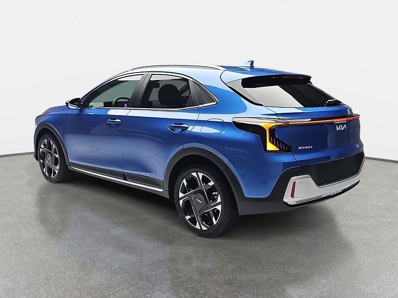 Kia Ceed (2026) 1,6 T-GDi GPF 7DCT TOP 110 KW - fotka 3 z 3