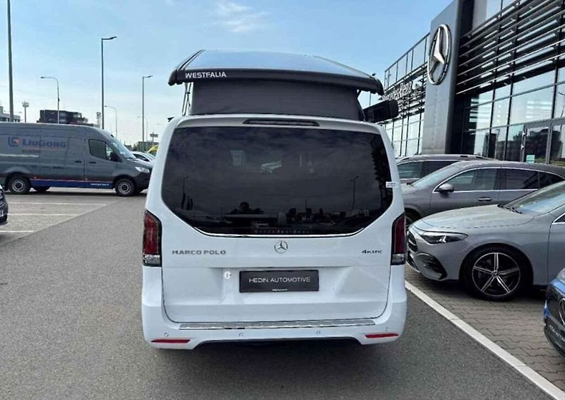 Mercedes-Benz Marco Polo.