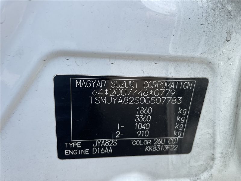 Suzuki SX4 S-Cross 3,0 DDiS 88kw 4x4 havarované, - fotka 31 z 31