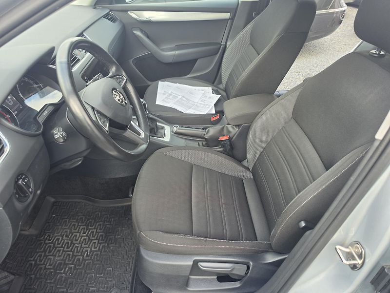 Škoda Octavia 1.5 TSi Style Plus - fotka 12 z 21