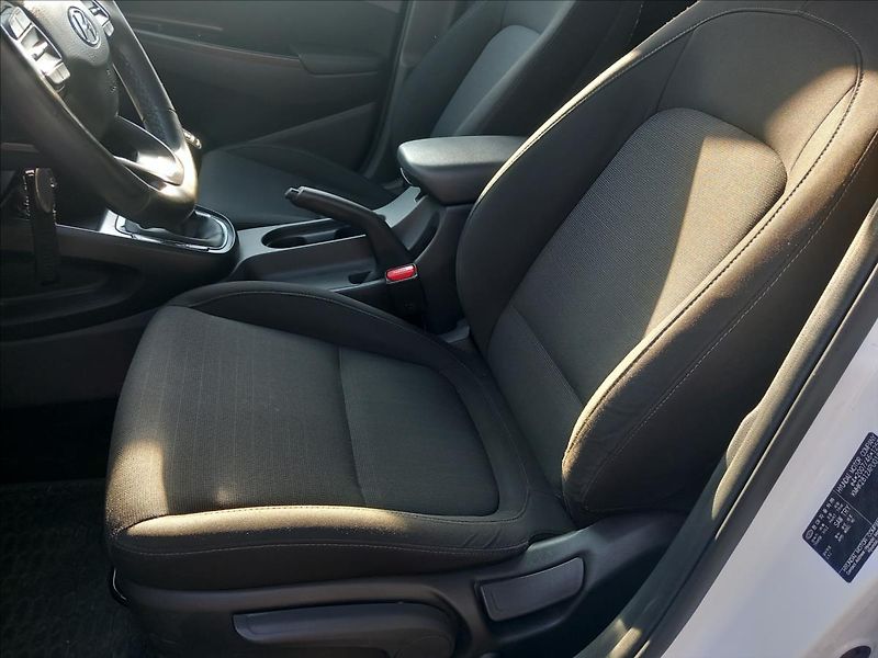 Hyundai Kona 1,0 TGDI SMART, tažné zař. - fotka 14 z 25