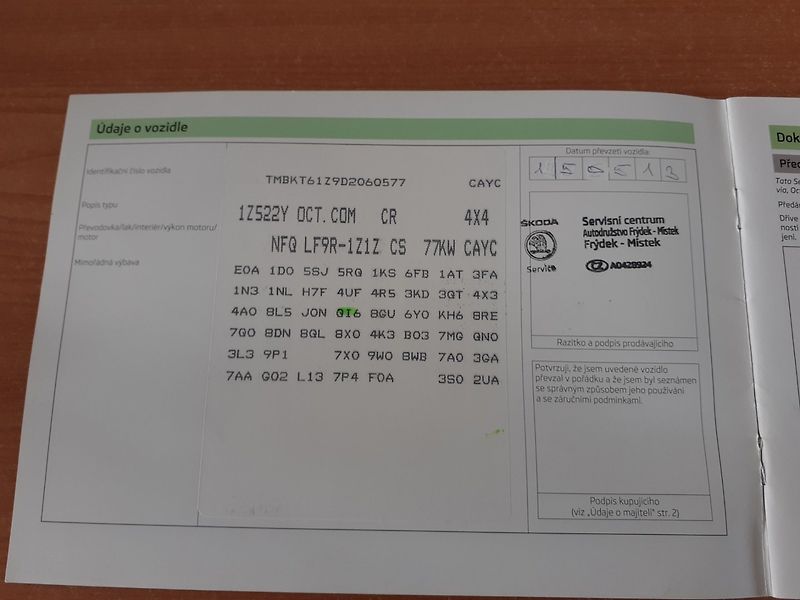 Škoda Octavia (2013) KOMBI 1.6 TDi 4x4 ČR - fotka 25 z 34