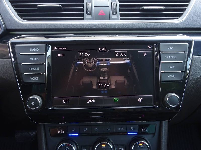 Škoda Superb (2016) 2,0 TDi/ 110kW  DSG  L&K - fotka 7 z 29
