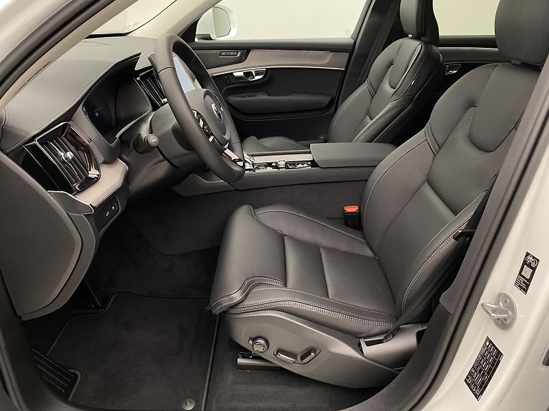Volvo XC90 (2026) T8 AWD Plug-in BRIGHT PLUS 7m - fotka 3 z 83