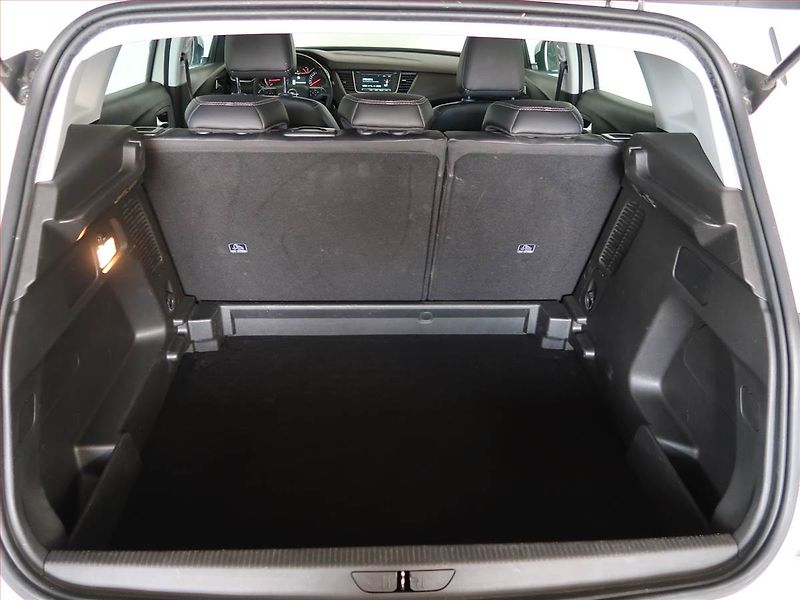 Opel Grandland X (2021) 1.2 Turbo, ČR,1.maj - fotka 13 z 14