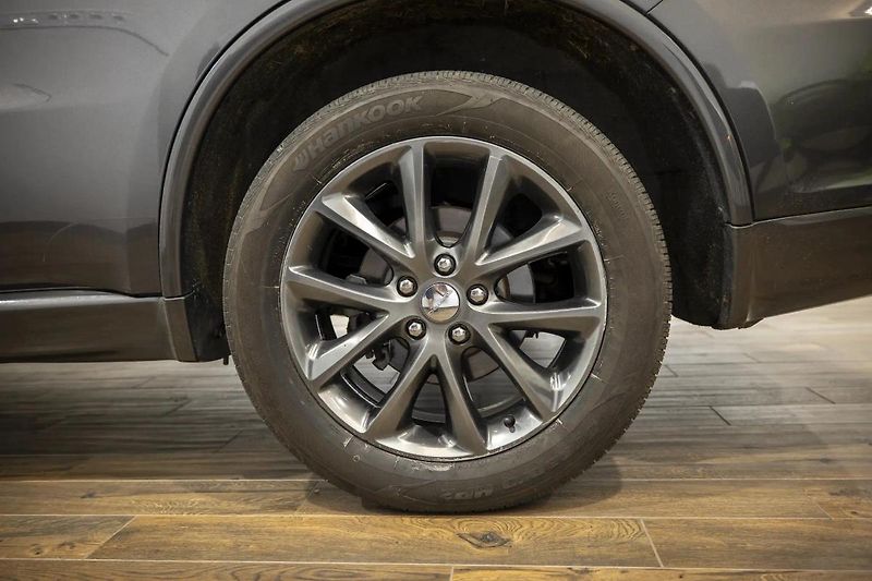 Dodge Durango GT 3.6i V6 216 kW LPG 7 míst - fotka 31 z 33