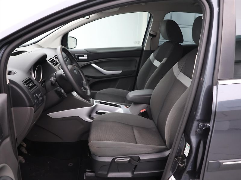 Ford Kuga 2.0 TDCI 103kW 4x4 Tažné CZ - fotka 10 z 24