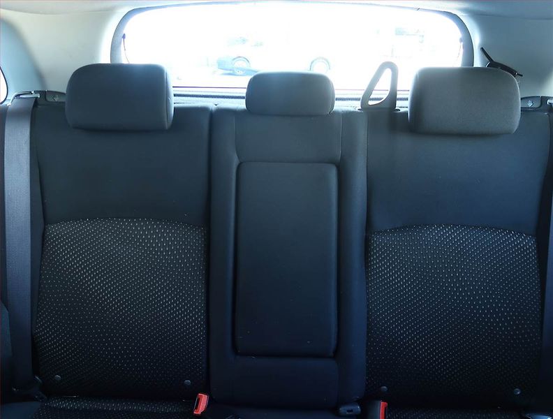 Mitsubishi ASX (2015) 1.8 DI-D MIVEC, 4X4, Tempomat - fotka 10 z 18