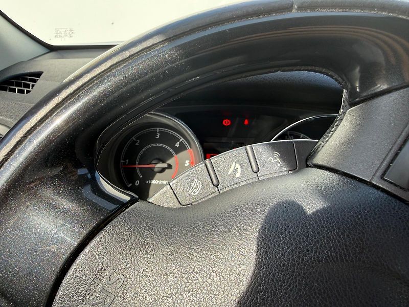 Citroën C4 Aircross 1.6 HDi Tendance 4WD - fotka 19 z 26