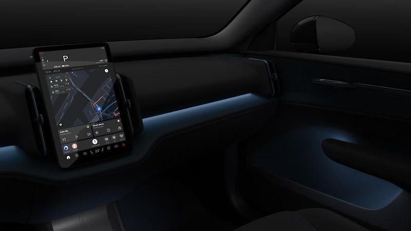 Volvo EX30 (2026) BLACK EDITION P5 ELETRIC PLUS - fotka 11 z 12