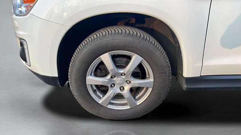 Mitsubishi ASX 2.2 Di-D (110kW) 4WD AT6/8234 - fotka 47 z 50