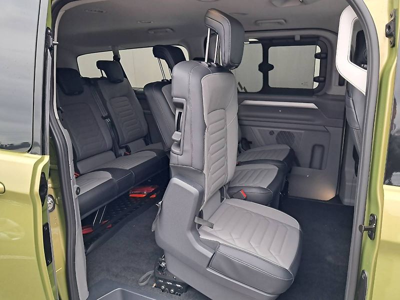 Volkswagen Caravelle (2025) Style 2.0 TDI / 125 kW 4MOTION - fotka 22 z 30