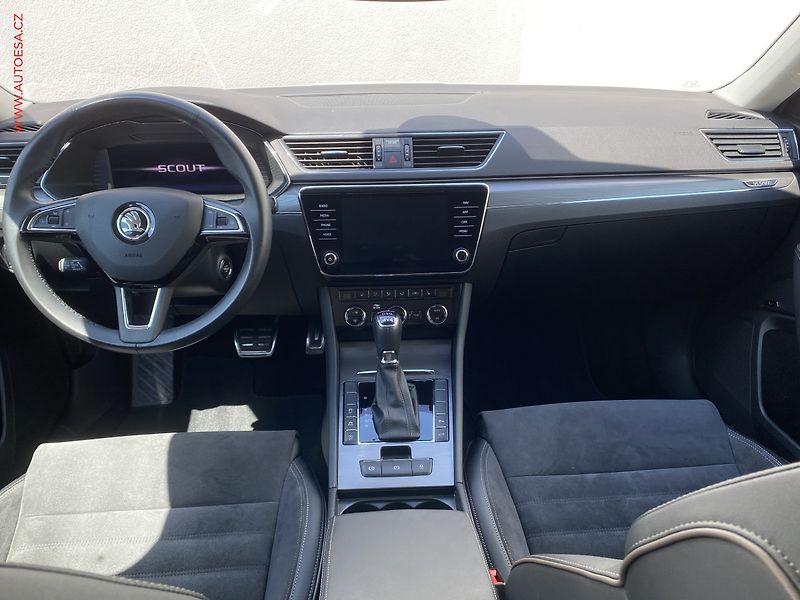 Škoda Superb (2020) 2.0 TDi 4x4, Scout, DSG, TZ - fotka 8 z 21