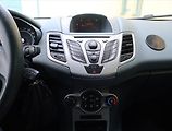 Ford Fiesta (2011) 1.25, po STK, dobrý stav - náhled 12