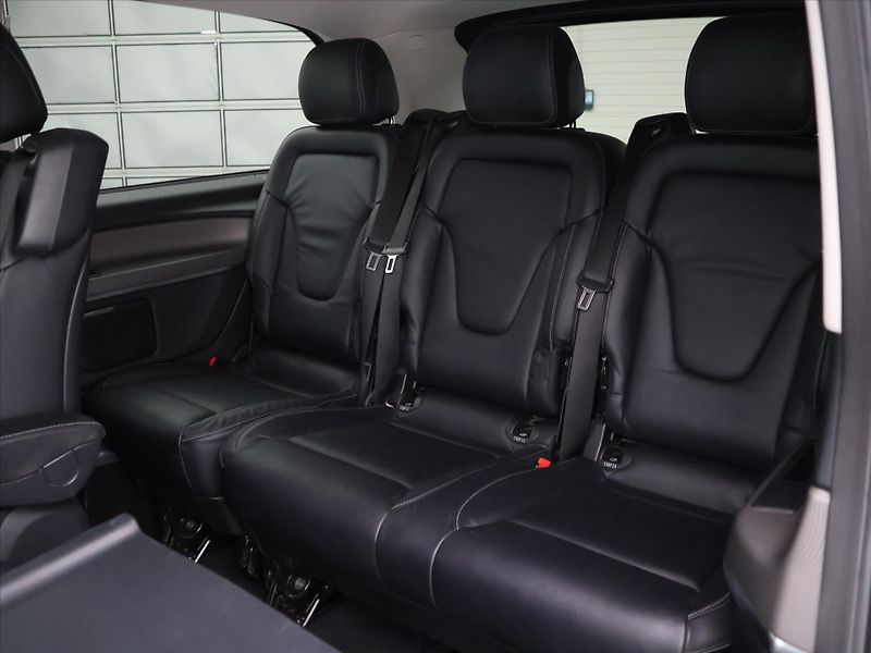 Mercedes-Benz Třídy V 2,2 250d 140kW L Avantgarde CZ - fotka 17 z 34