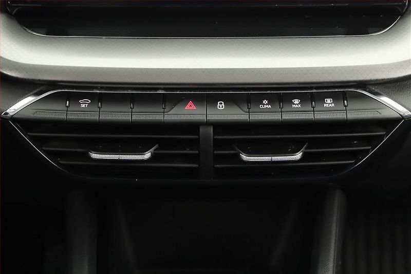 Škoda Octavia (2023) Ambition 2.0 TDI, ČR,1.maj - fotka 11 z 19