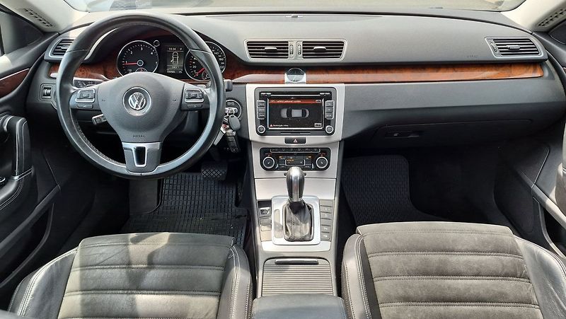Volkswagen CC 2.0 125 kW DSG - fotka 12 z 24
