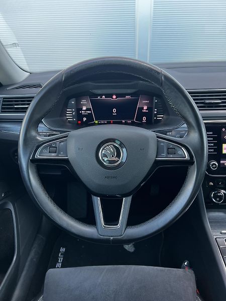Škoda Superb 1.5TSI DSG Style 1.Maj DPH TZ - fotka 9 z 26