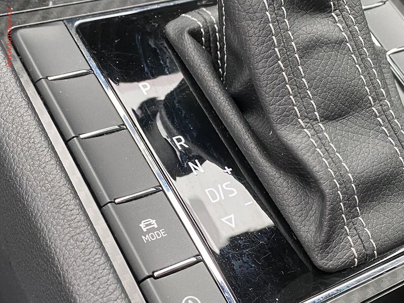Škoda Superb (2022) 2.0 TDi, 2.maj,ČR, SportLine - fotka 15 z 19