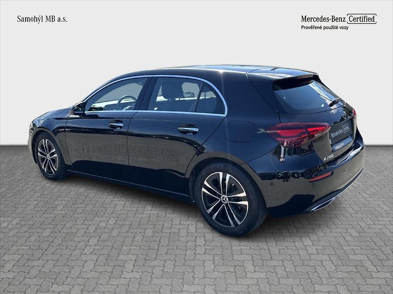 Mercedes-Benz Třídy A A 200 Progressive - fotka 3 z 11