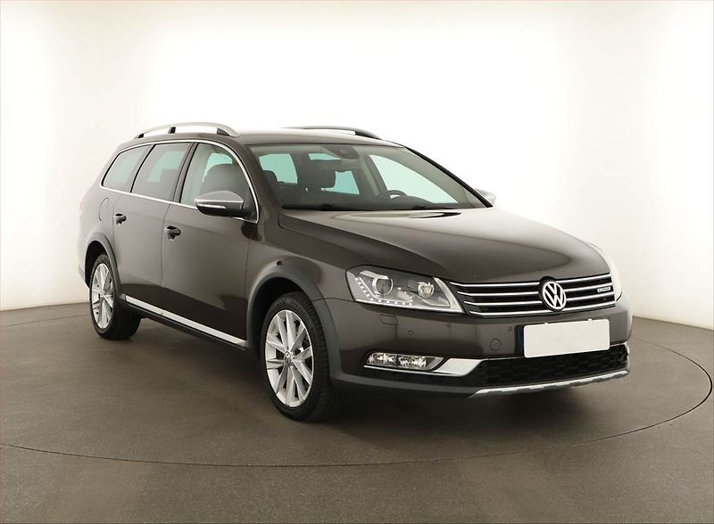 Volkswagen Passat (2013) Alltrack 2.0 TDI, 4X4 - fotografie inzerátu
