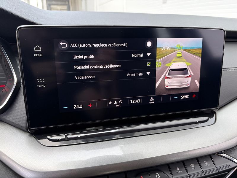 Škoda Octavia (2021) 2.0TDi/NAVI/ACC/VIRTUAL/ - fotka 16 z 22