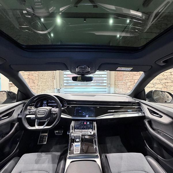 Audi Q8 (2023) Vzduch, Metrix, panorama - fotka 25 z 27