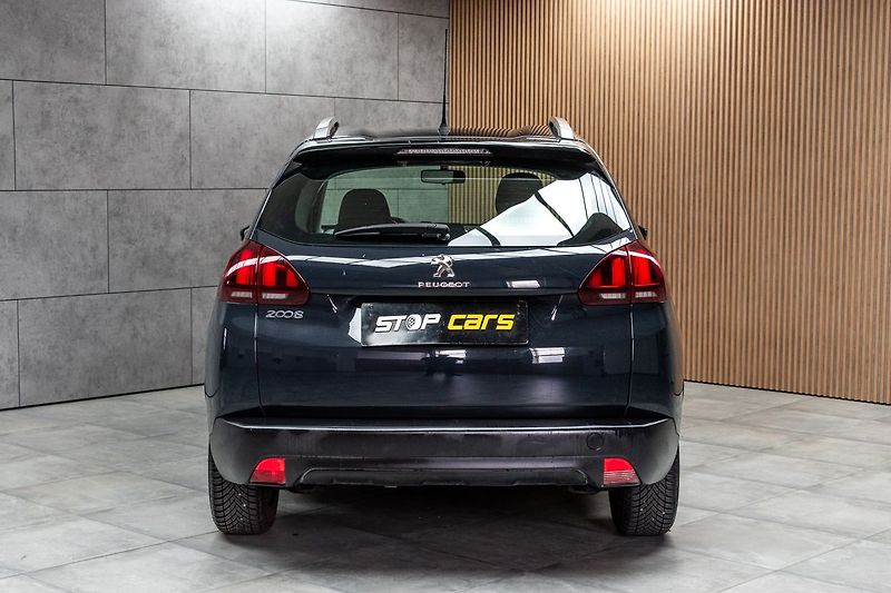 Peugeot 2008 1.2 PureTech*PO SERVISE*ČR* - fotka 5 z 32