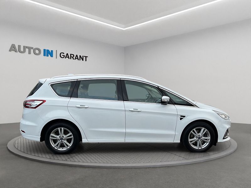 Ford S-MAX (2020) 2.0 110kw, Fordpass, Navi - fotka 4 z 23