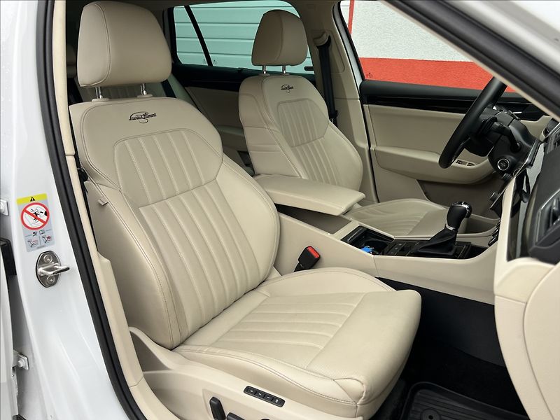 Škoda Superb 2,0 TDI 200HP L&K DSG 4X4 - fotka 20 z 40