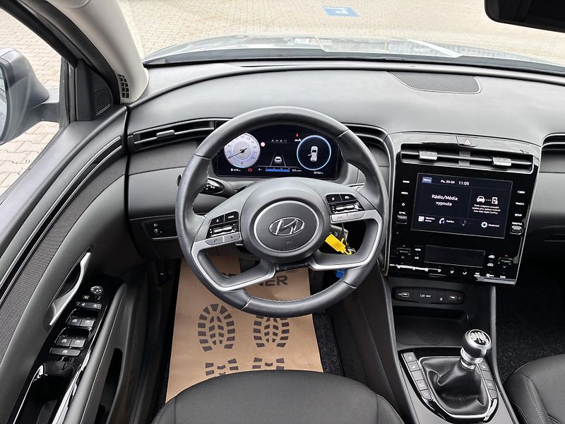 Hyundai Tucson 1.6CRD 85kW REZERVACE - fotka 15 z 31