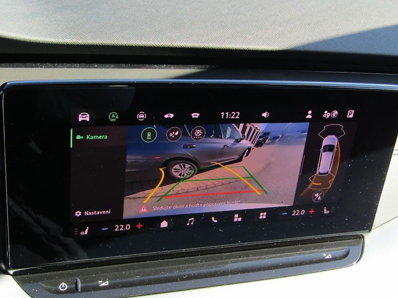 Škoda Octavia IV FL Combi Selection 1.5 TSI - fotka 30 z 30
