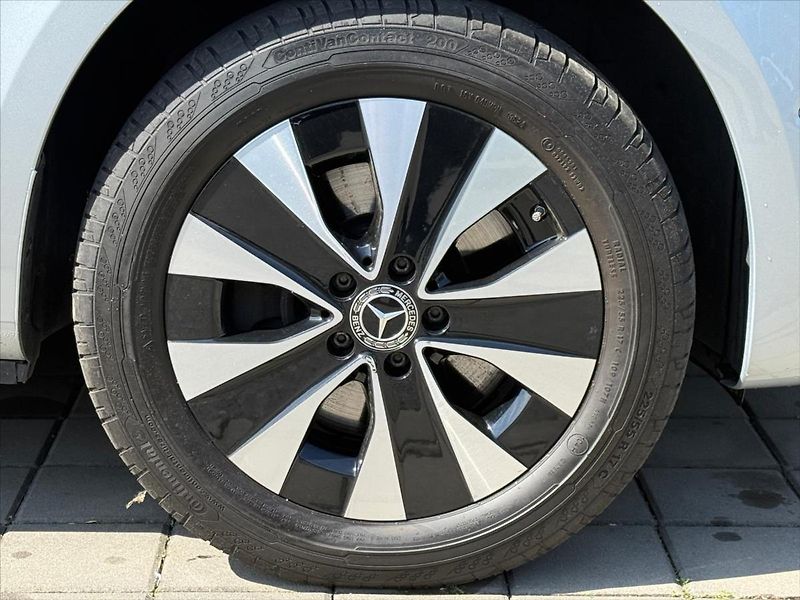 Mercedes-Benz Vito 2,0 116 CDI / Tourer Select / - fotka 20 z 21