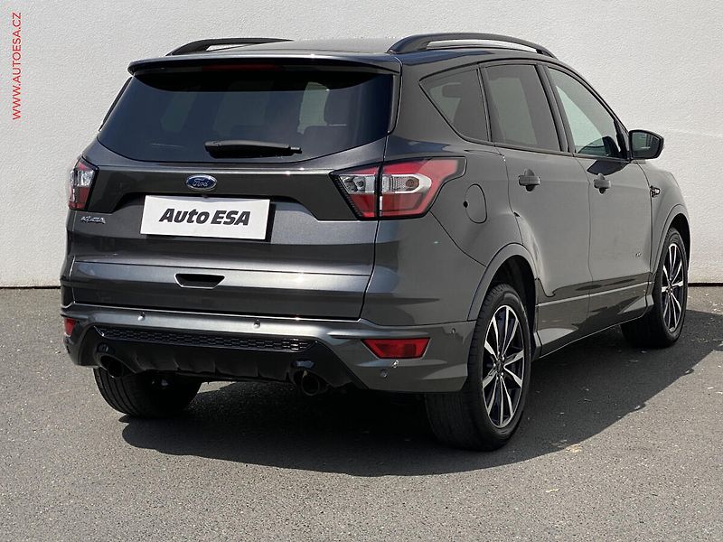 Ford Kuga (2017) 2.0 TDCi AWD, ST-Line, AT - fotka 4 z 18