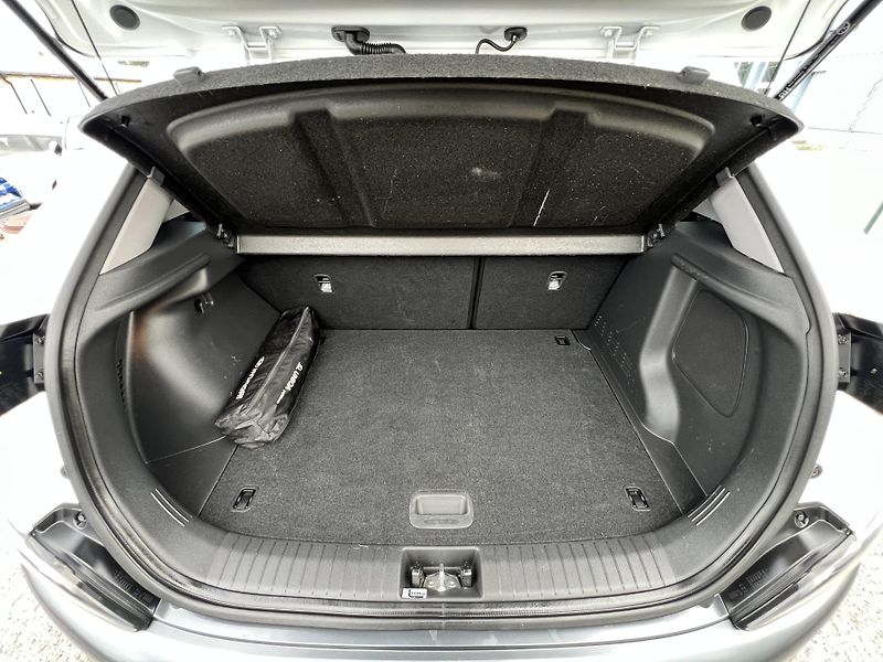 Hyundai Kona 1.6T-GDi 146kw PŮVOD ČR odpDPH - fotka 35 z 52