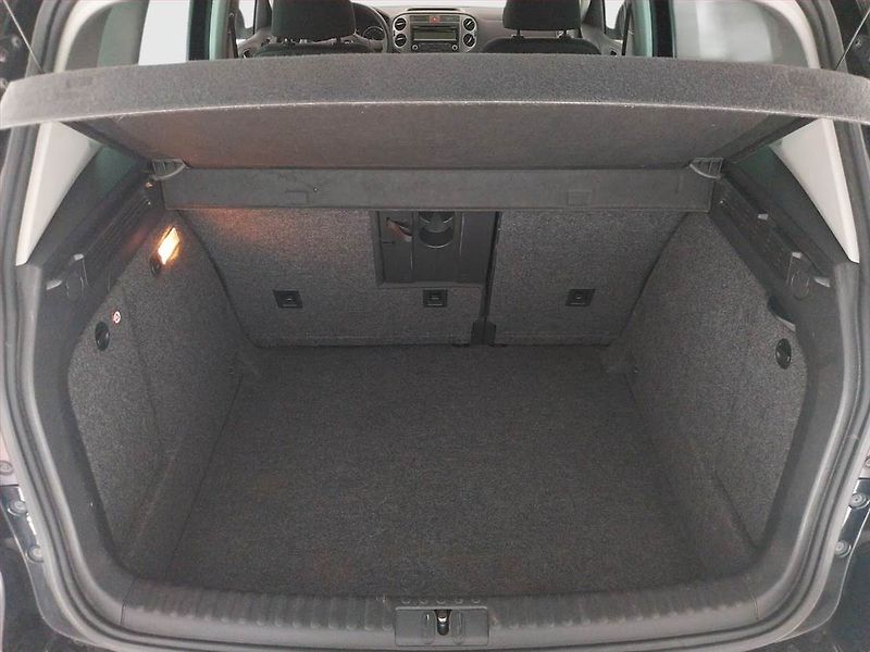 Volkswagen Tiguan (2011) 2.0 TDI, ČR,1.maj, Serv.kniha - fotka 14 z 16
