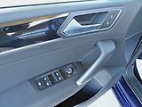 Volkswagen Touran 1.5TSI DSG Highline 7 míst TZ - náhled 20