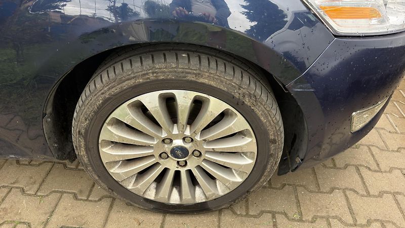 Ford Mondeo (2007) Ford Mondeo 2.0 TDCi (103 kW)  - fotka 4 z 26