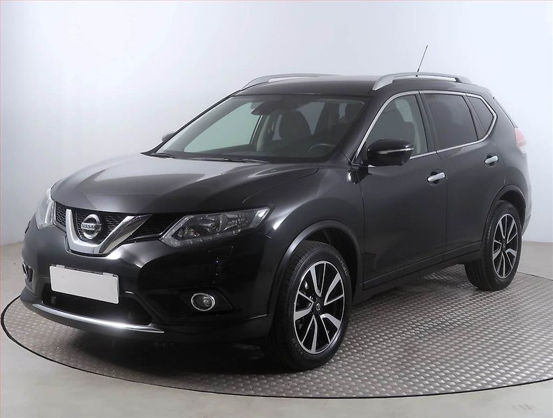 Nissan X-Trail (2017) 1.6 dCi, 4X4, Serv.kniha - fotka 2 z 17