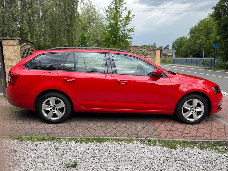 Škoda Octavia 1.6 1.MAJITEL ČR DPH NEBOURÁNO - fotka 20 z 20