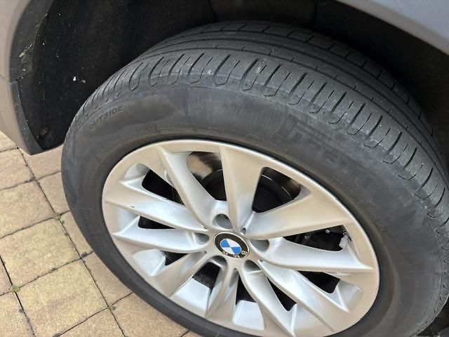 BMW X4 X DRIVE 20D - fotka 28 z 29
