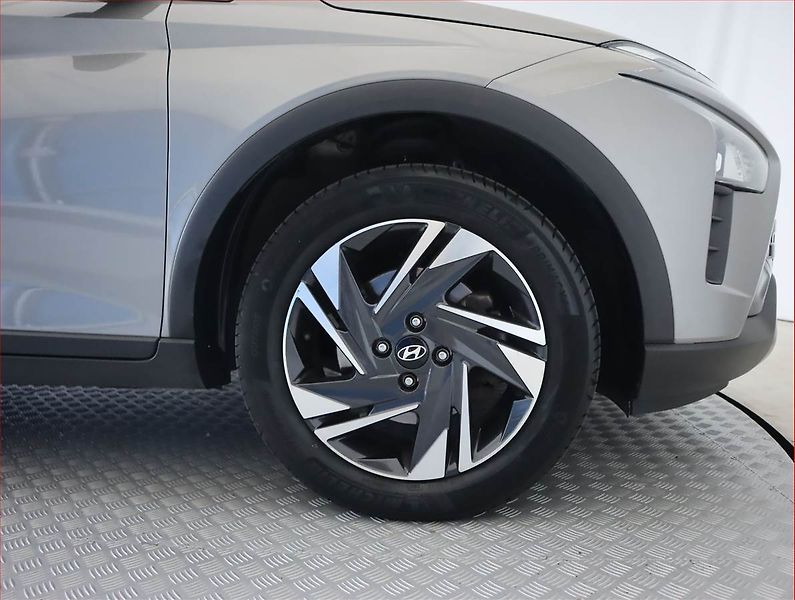 Hyundai Bayon (2021) 1.0 T-GDI, Serv.kniha - fotka 15 z 21