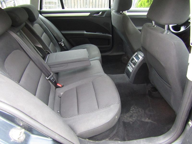 Škoda Superb (2015) 1.6 TDI 77kW  OUTDOOR - fotka 26 z 46