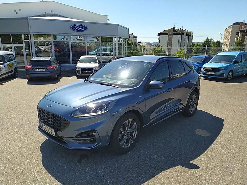 Ford Kuga (2023) 1,5 EcoBoost 110kW ST-Line - fotka 2 z 22
