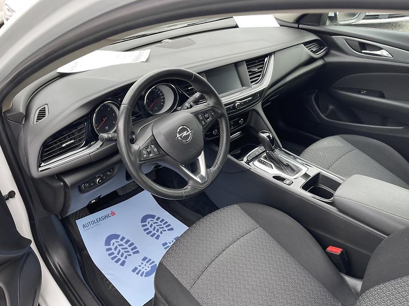 Opel Insignia 2.0CDTi 125kW AT-NEHAV-DPH-ČR! - fotka 22 z 32